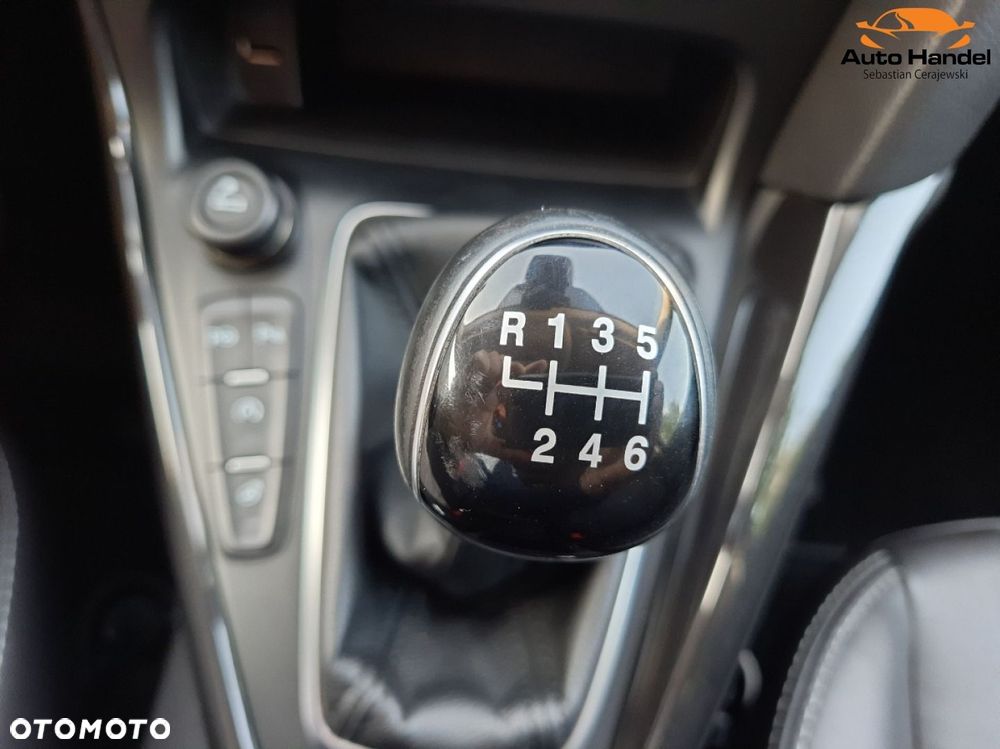 Ford Focus 1.5 EcoBoost STart-Stopp-System TITANIUM - 38