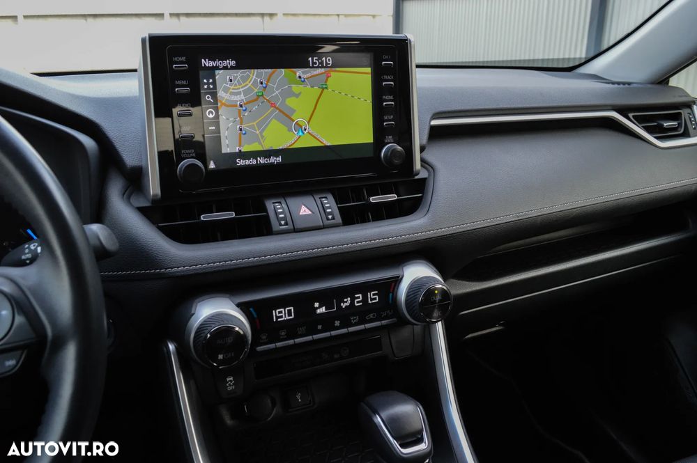 Toyota RAV4 2.5 4x4 Hybrid Adventure - 30