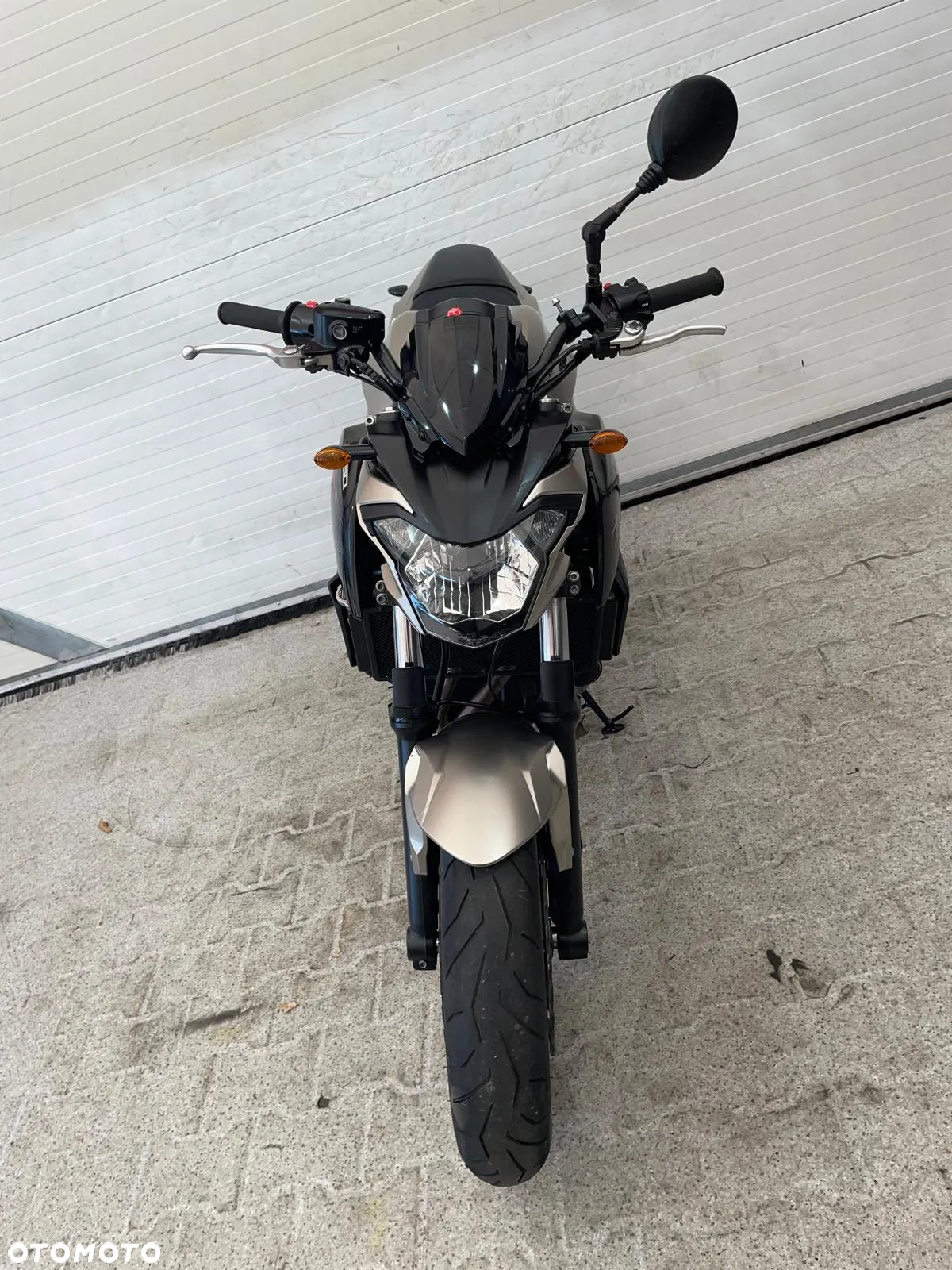 Kawasaki Z 650 - 18