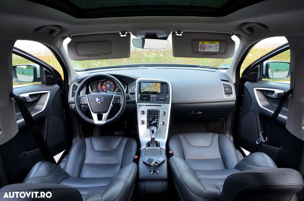 Volvo XC 60 D5 AWD Geartronic Summum - 5