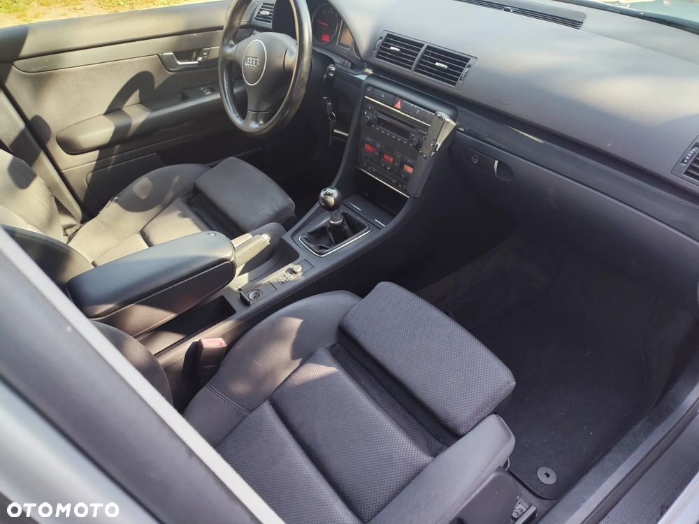 Audi A4 Avant 1.9 TDI - 8