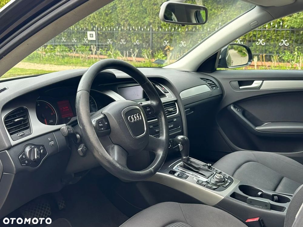 Audi A4 Avant - 7