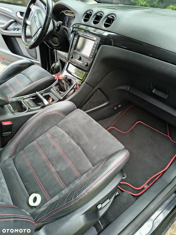 Ford S-Max 2.0 TDCi DPF Titanium - 11