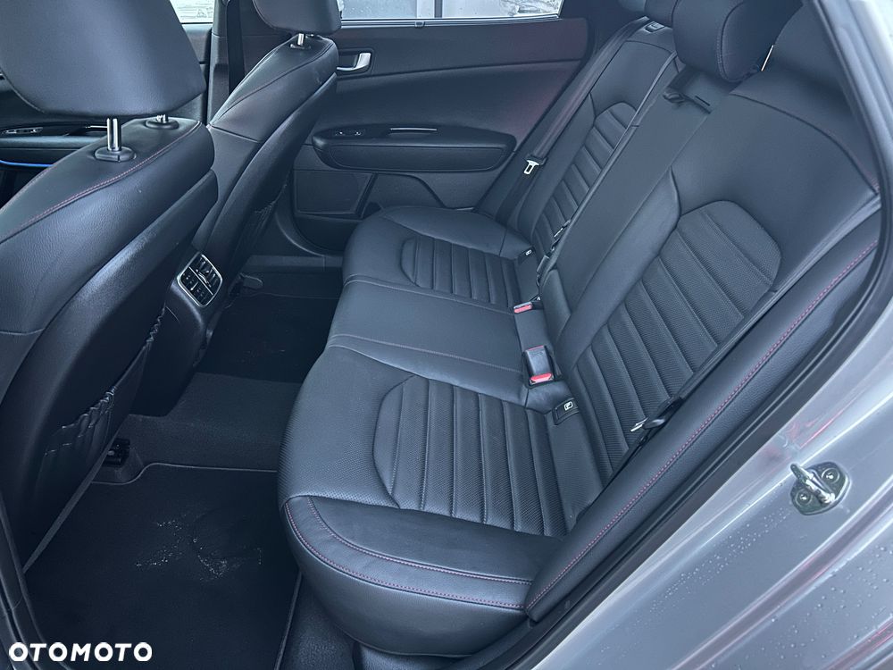 Kia Optima Sportswagon 1.6 CRDI DCT GT Line - 31