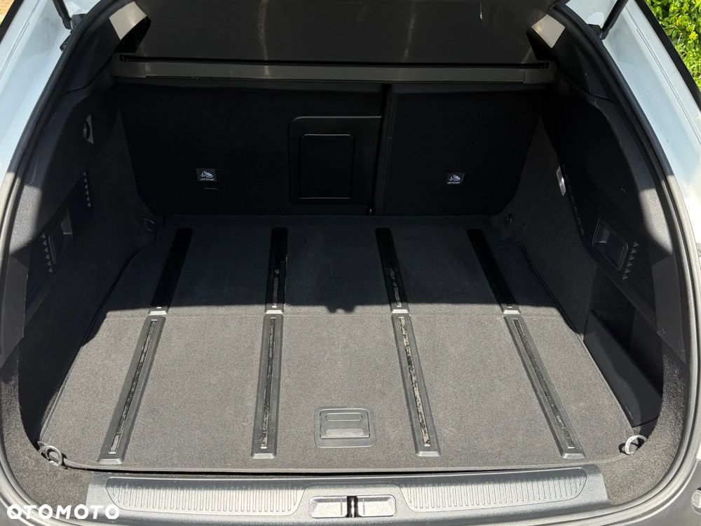 Citroën C5X 1.6 PHEV 225 Shine EAT8 - 36