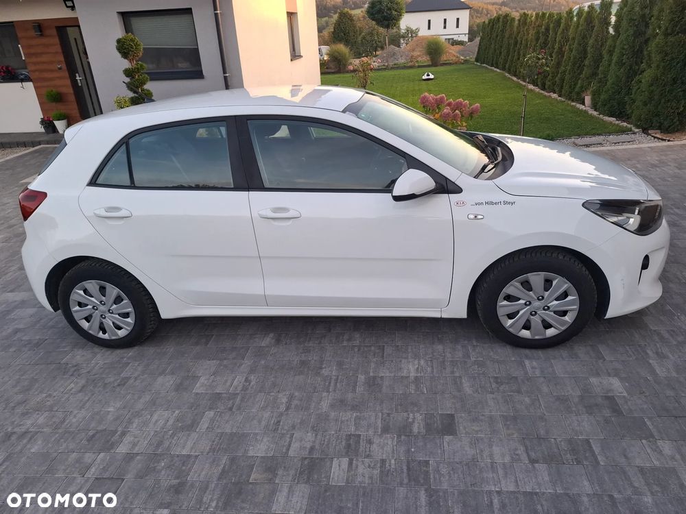 Kia Rio - 18