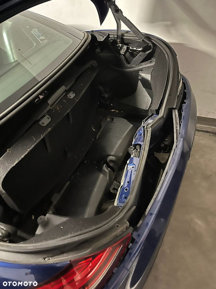 Mercedes-Benz SLC - 6