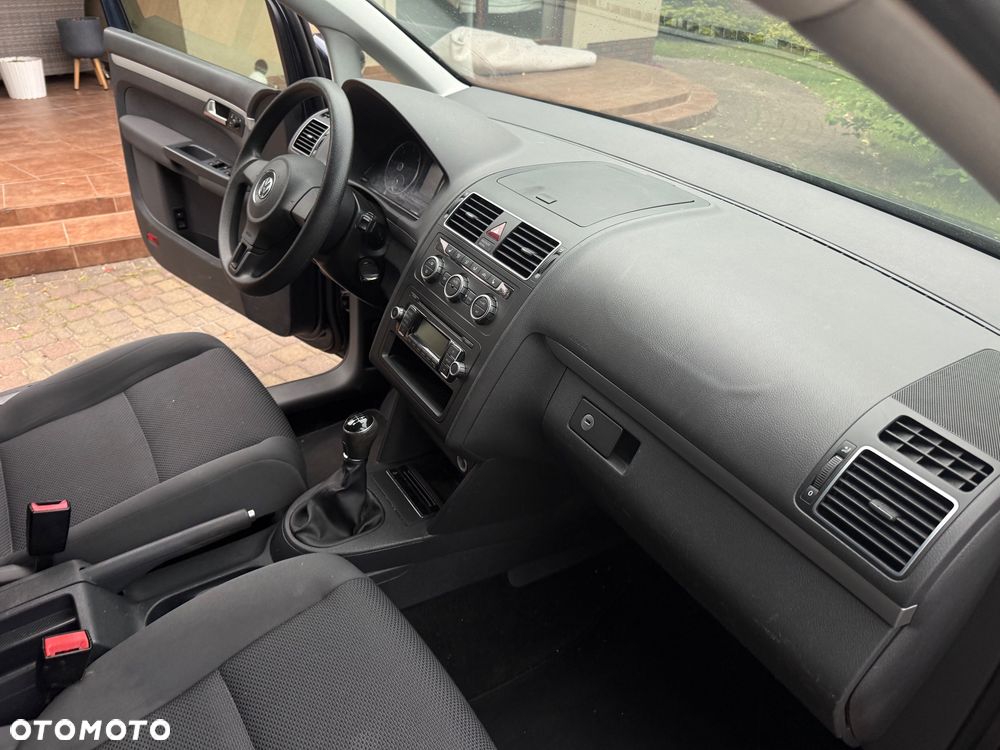 Volkswagen Touran 1.6 TDI DPF BlueMot Comfortline - 36