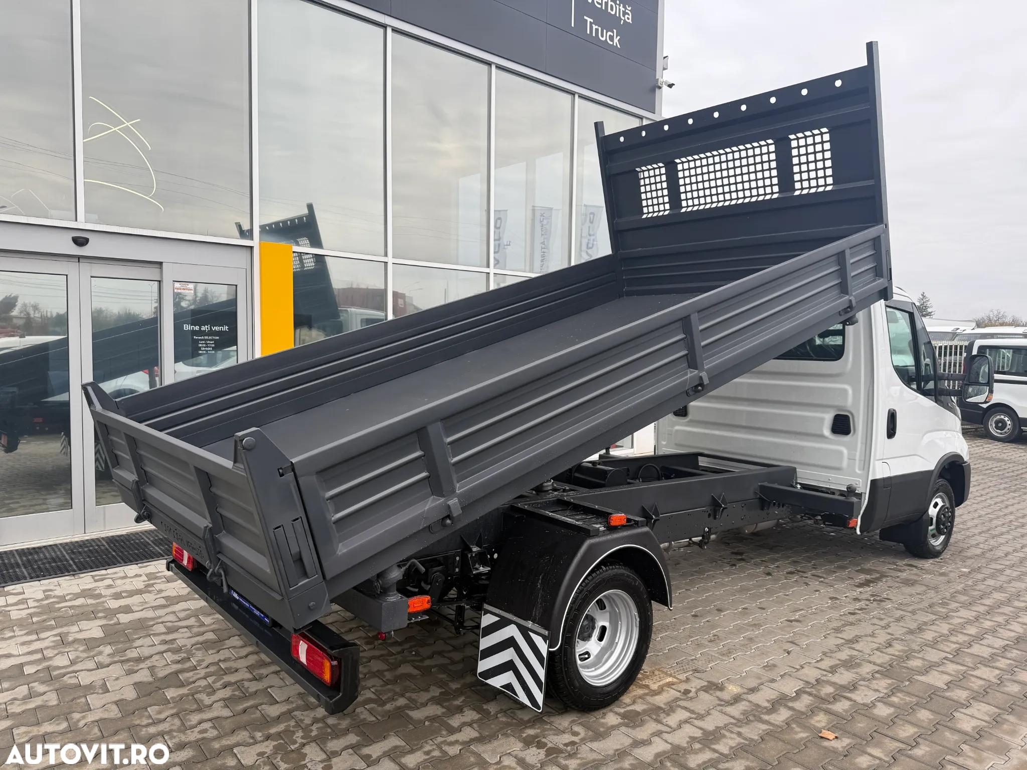 Iveco Daily 35C16 – Bena basculabila - 12