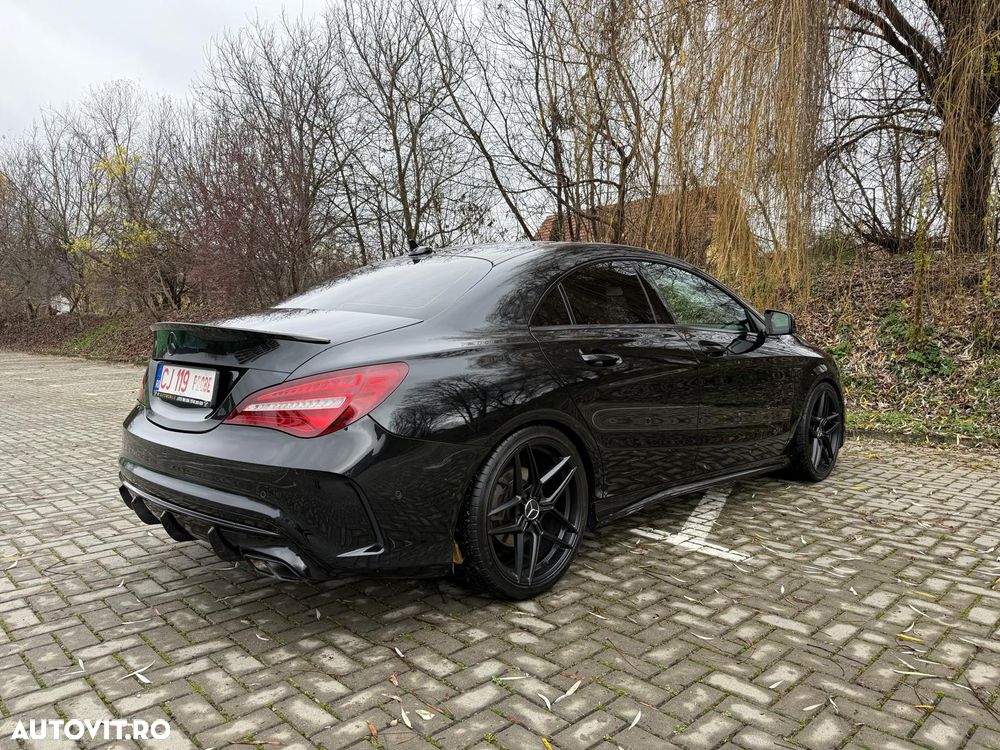 Mercedes-Benz CLA Shooting Brake 180 7G-DCT AMG Line - 3