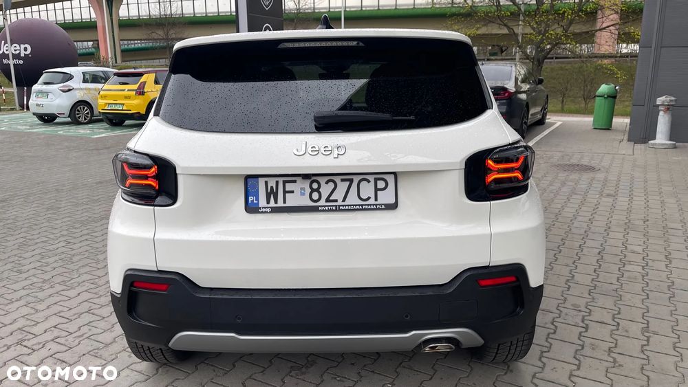 Jeep Avenger ver-1-2-t3-mhev-summit-fwd-edct6 - 12