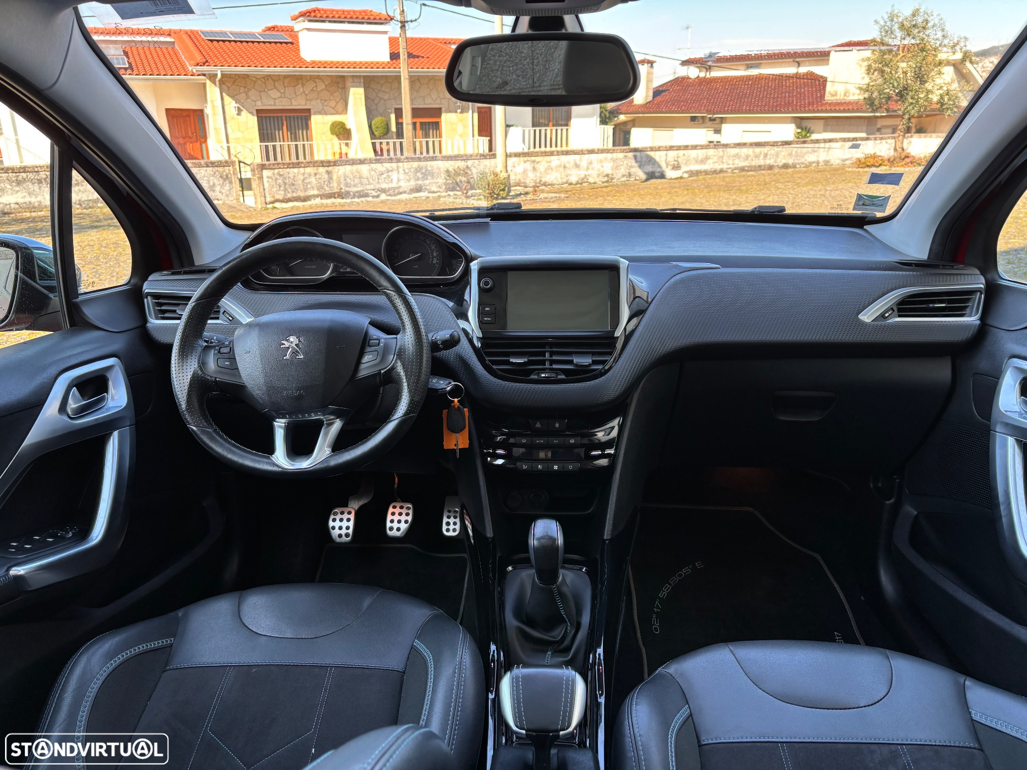 Peugeot 2008 1.2 PureTech Crossway - 13