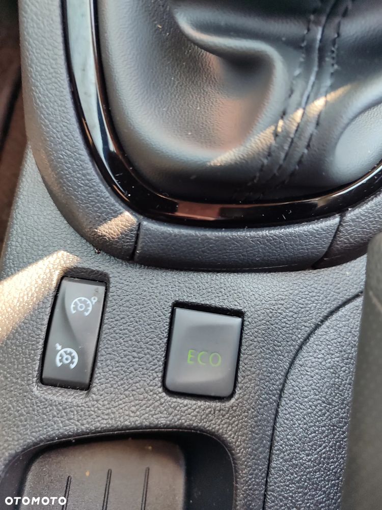 Renault Clio 0.9 Energy TCe Intens+ - 32
