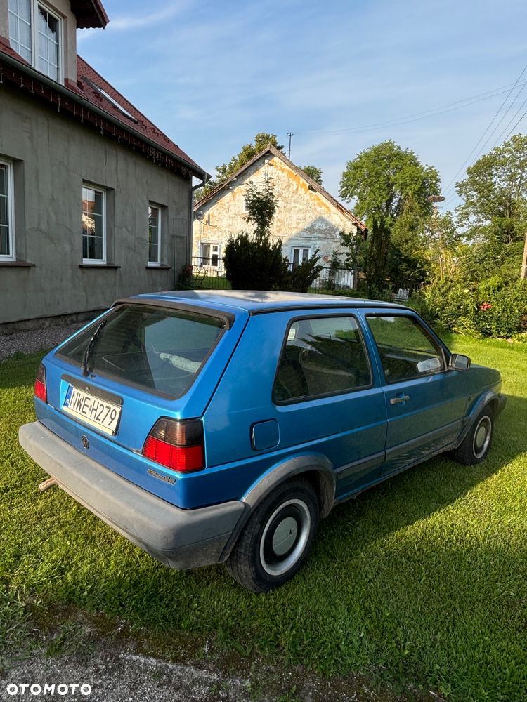 Volkswagen Golf 1.8 - 3