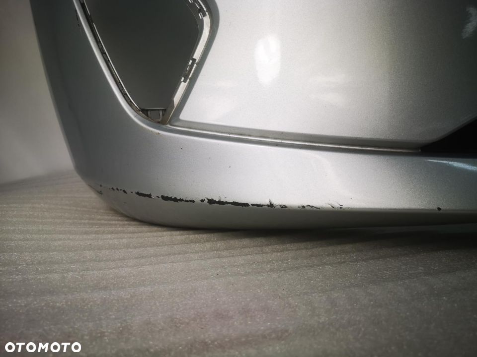 FORD FIESTA MK8 17- SREBRNY ZDERZAK PRZEDNI PRZÓD NR AUKCJI NZ580 - 15