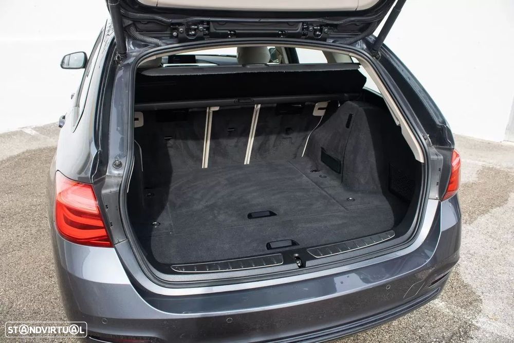 BMW 320 d ED Line Luxury Auto - 8