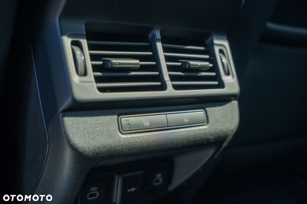 Land Rover Range Rover Evoque - 17
