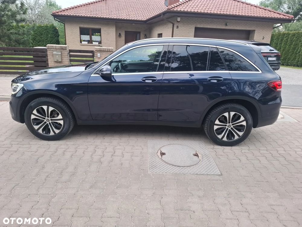 Mercedes-Benz GLC 300 e 4-Matic - 5
