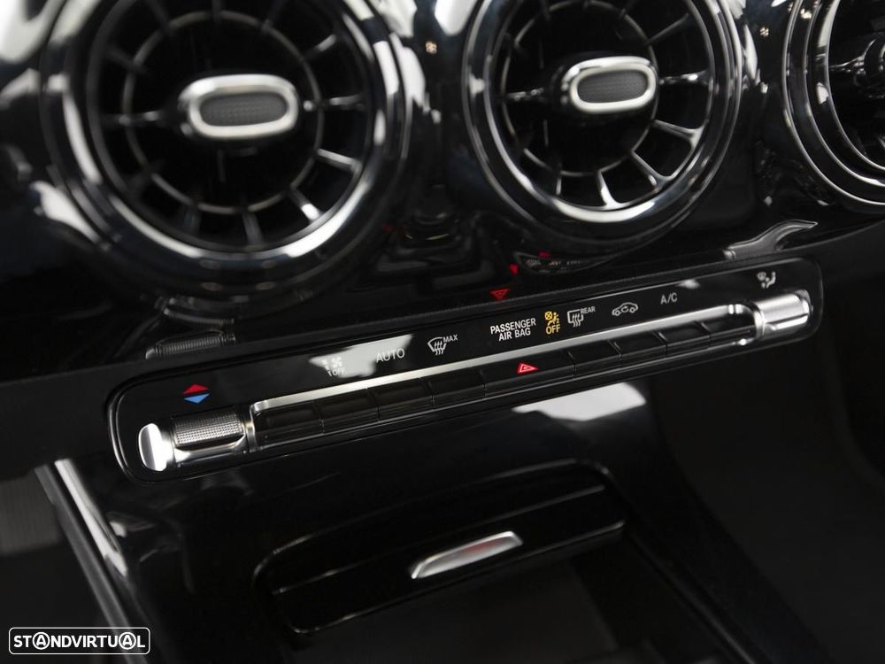 Mercedes-Benz A 200 Limousine d - 21
