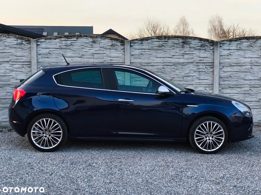Alfa Romeo Giulietta 1.4 TB 16V Lusso Ti - 5