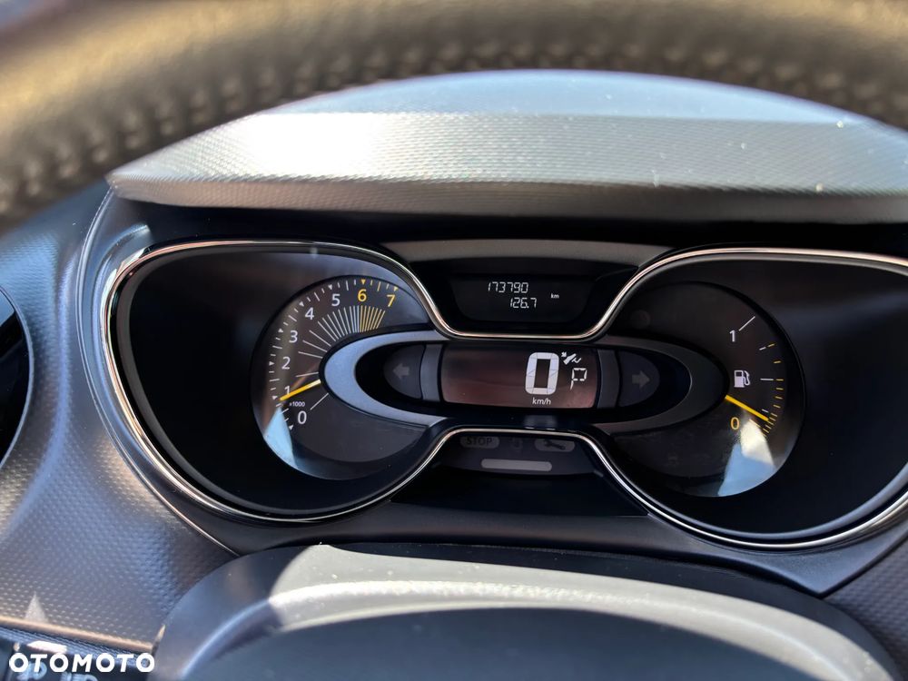 Renault Captur - 9