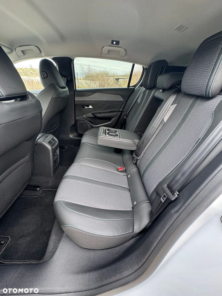 Peugeot 308 1.5 BlueHDi Allure S&S EAT8 - 13