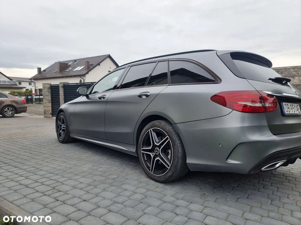 Mercedes-Benz Klasa C 200 d T 9G-TRONIC AMG Line - 2