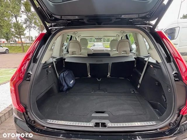 Volvo XC 90 - 29
