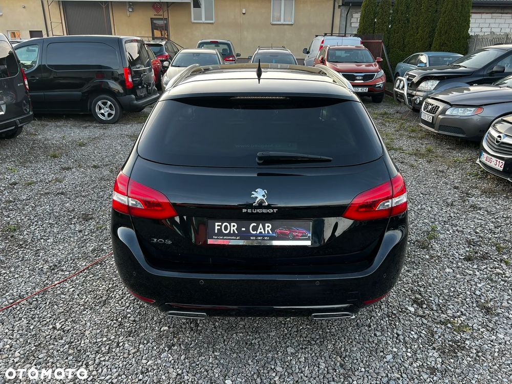 Peugeot 308 - 10