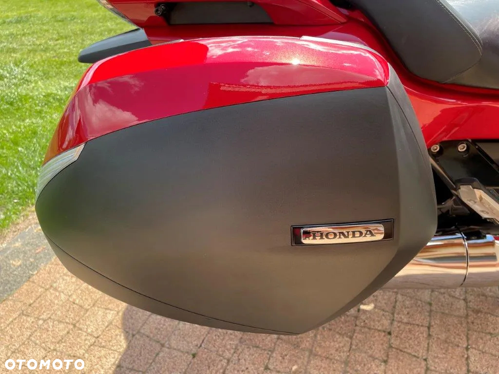 Honda CTX - 29