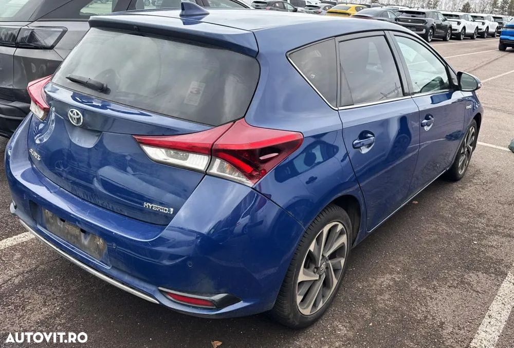 Toyota Auris 1.8 VVT-i Automatik Executive - 3