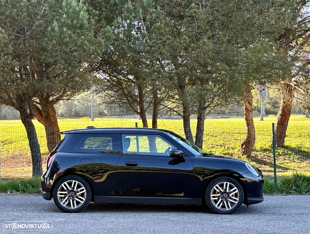 MINI 3 Portas Cooper E Classic L - 10