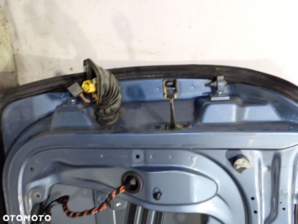 DRZWI PRAWY PRZÓD SKODA OCTAVIA II 1.6TDI LIFT - 16