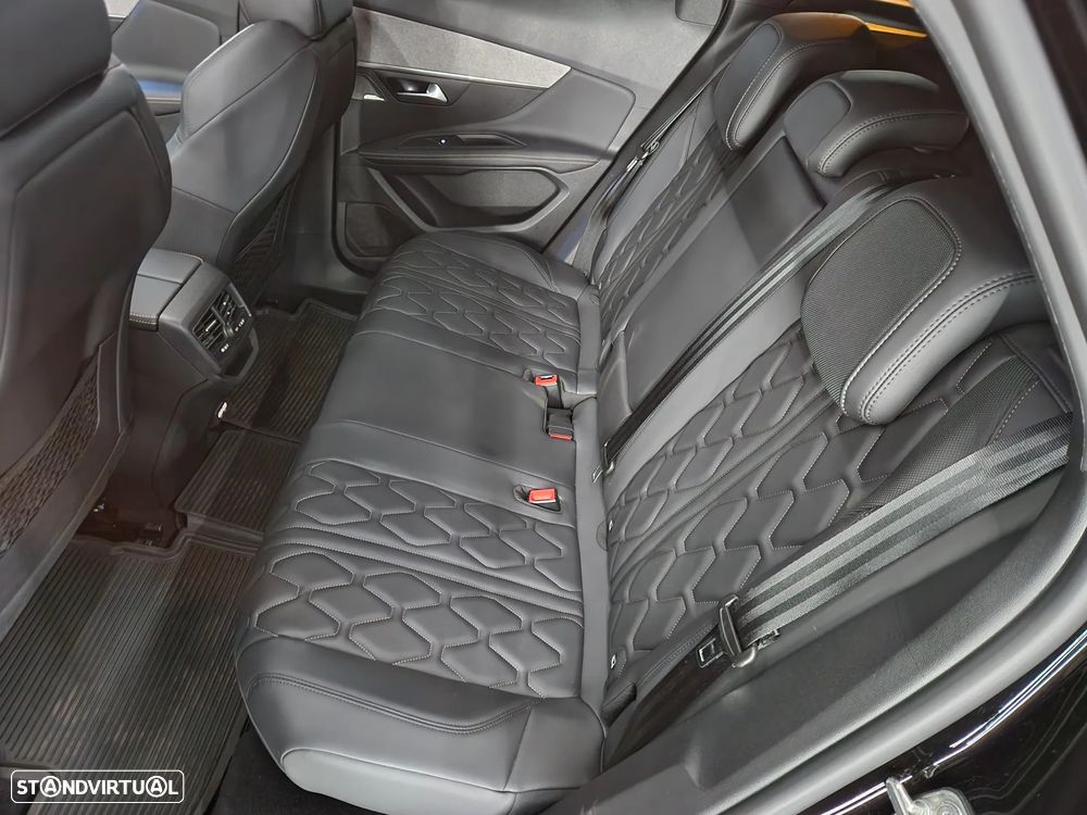 Peugeot 3008 1.5 BlueHDi GT EAT8 - 16