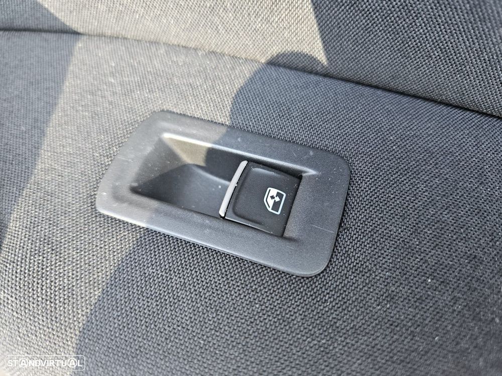 VW Tiguan 1.6 TDI Confortline - 46