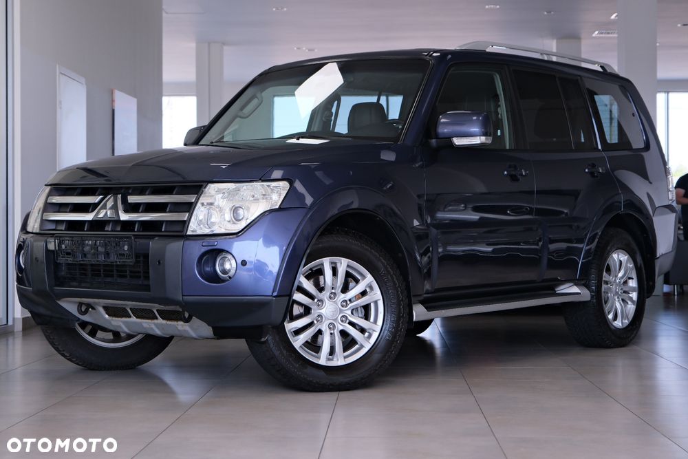 Mitsubishi Pajero - 14
