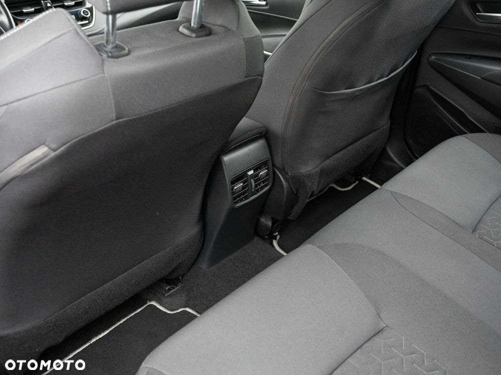 Toyota Corolla - 22