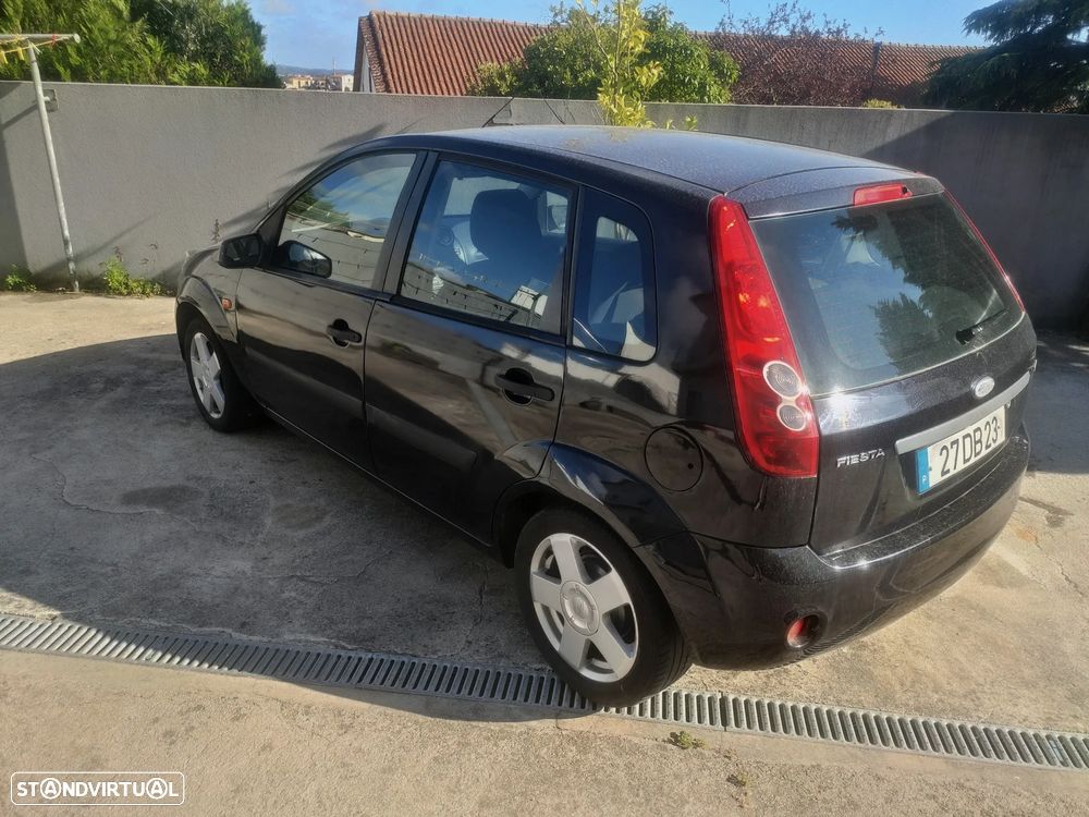 Ford Fiesta 1.4 TDCI Ghia - 3