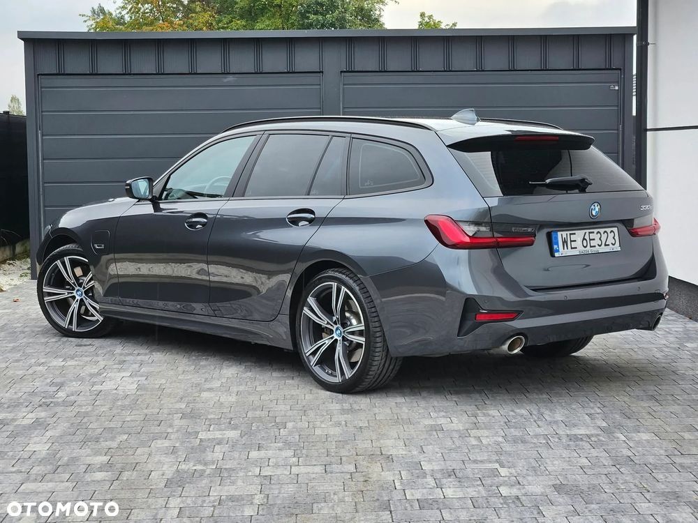 BMW Seria 3 - 15