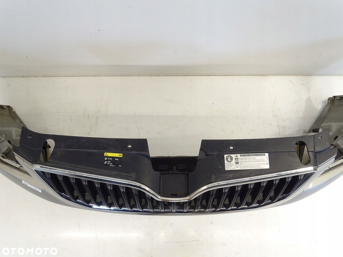KPL ZDERZAK PRZÓD PRZEDNI SKODA OCTAVIA III 5E 12-16R LF8H - 9