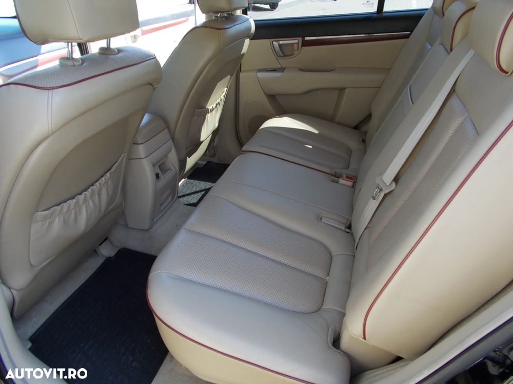 Hyundai Santa Fe - 5