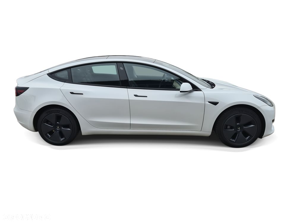 Tesla Model 3 Long Range RWD - 4