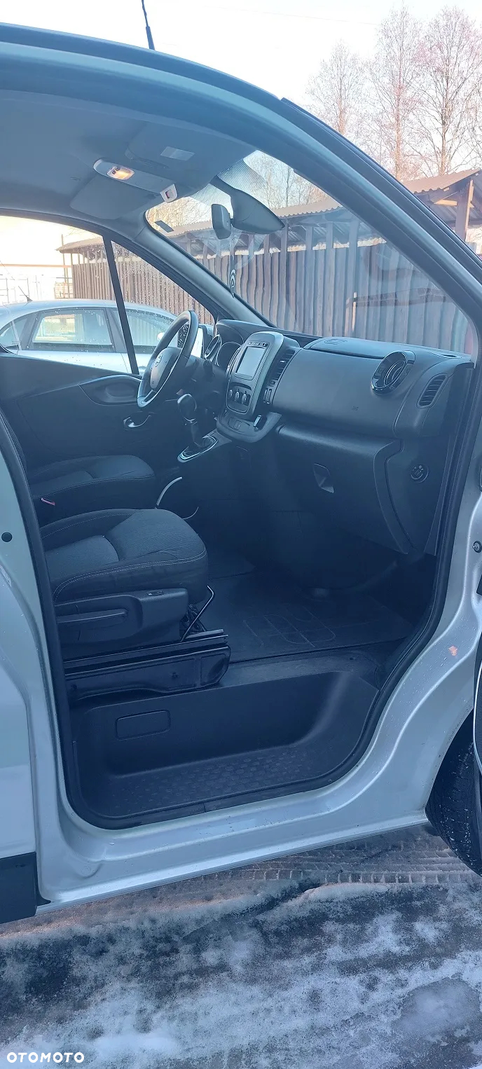 Renault Trafic - 13
