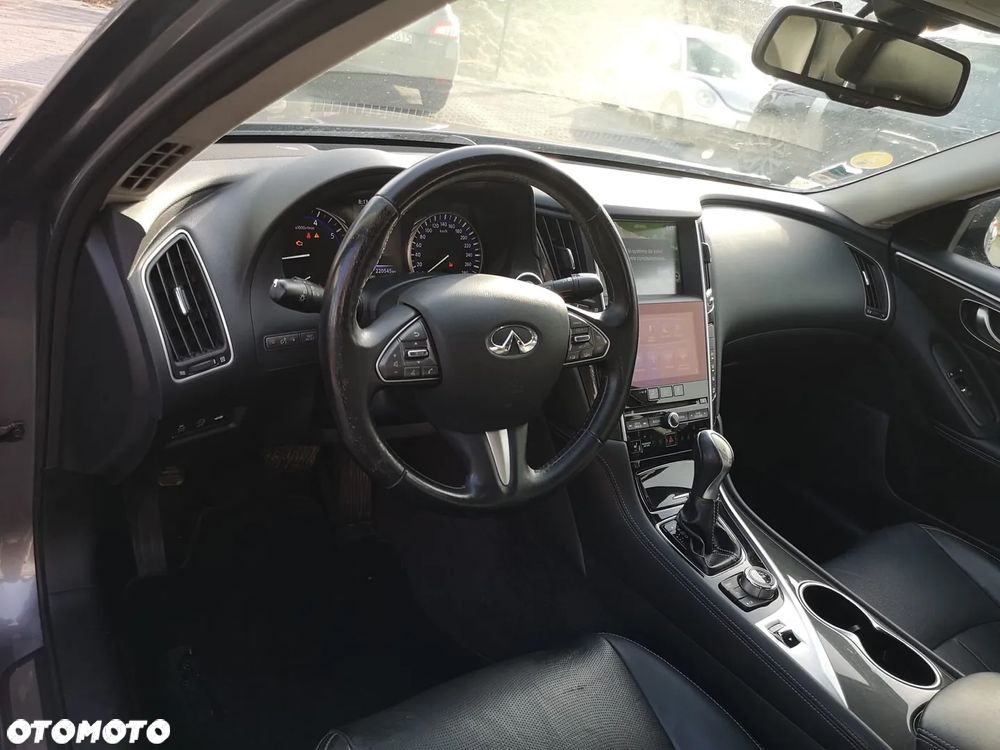 Infiniti Q50 - 26