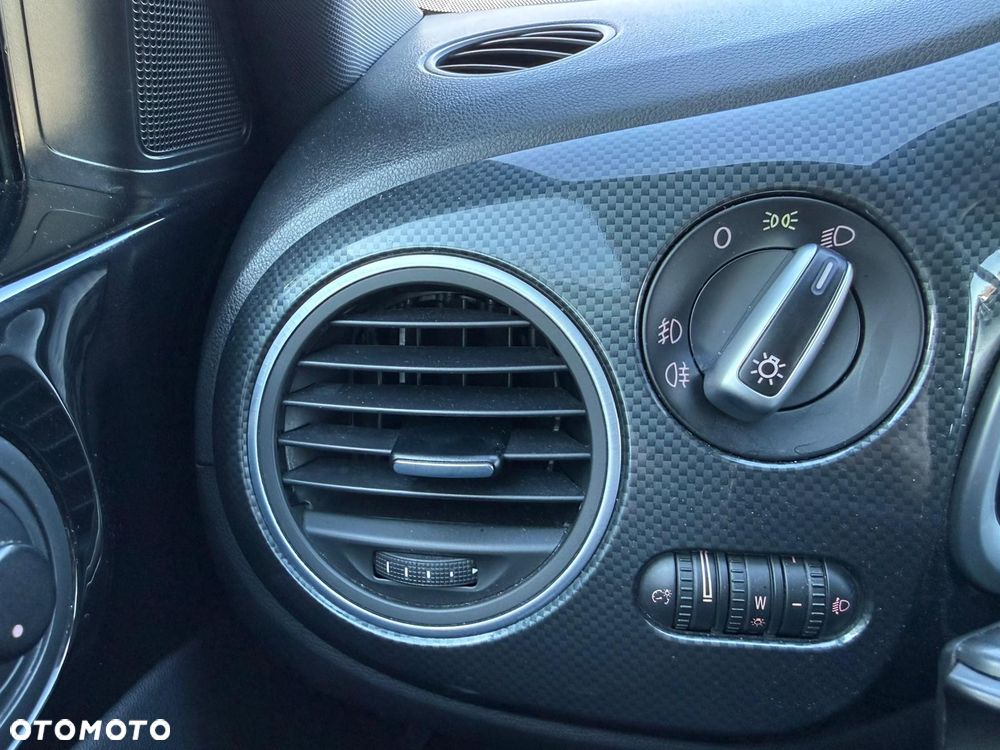 Volkswagen Beetle - 21