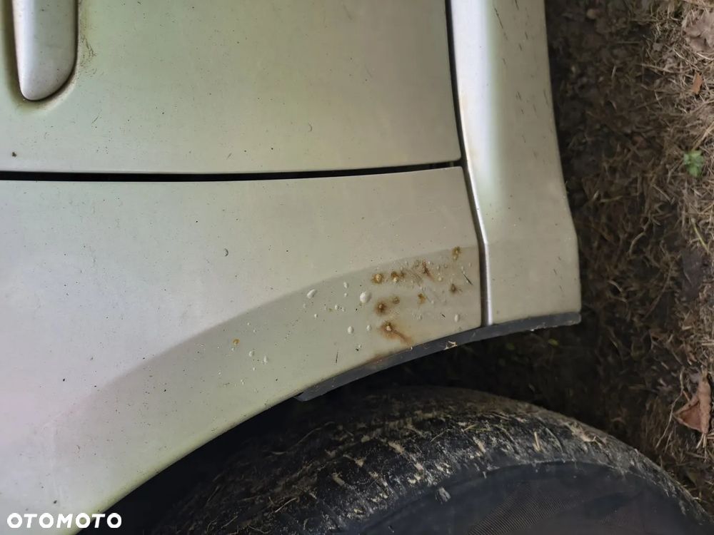 Subaru Legacy SW 2.0i AT - 13