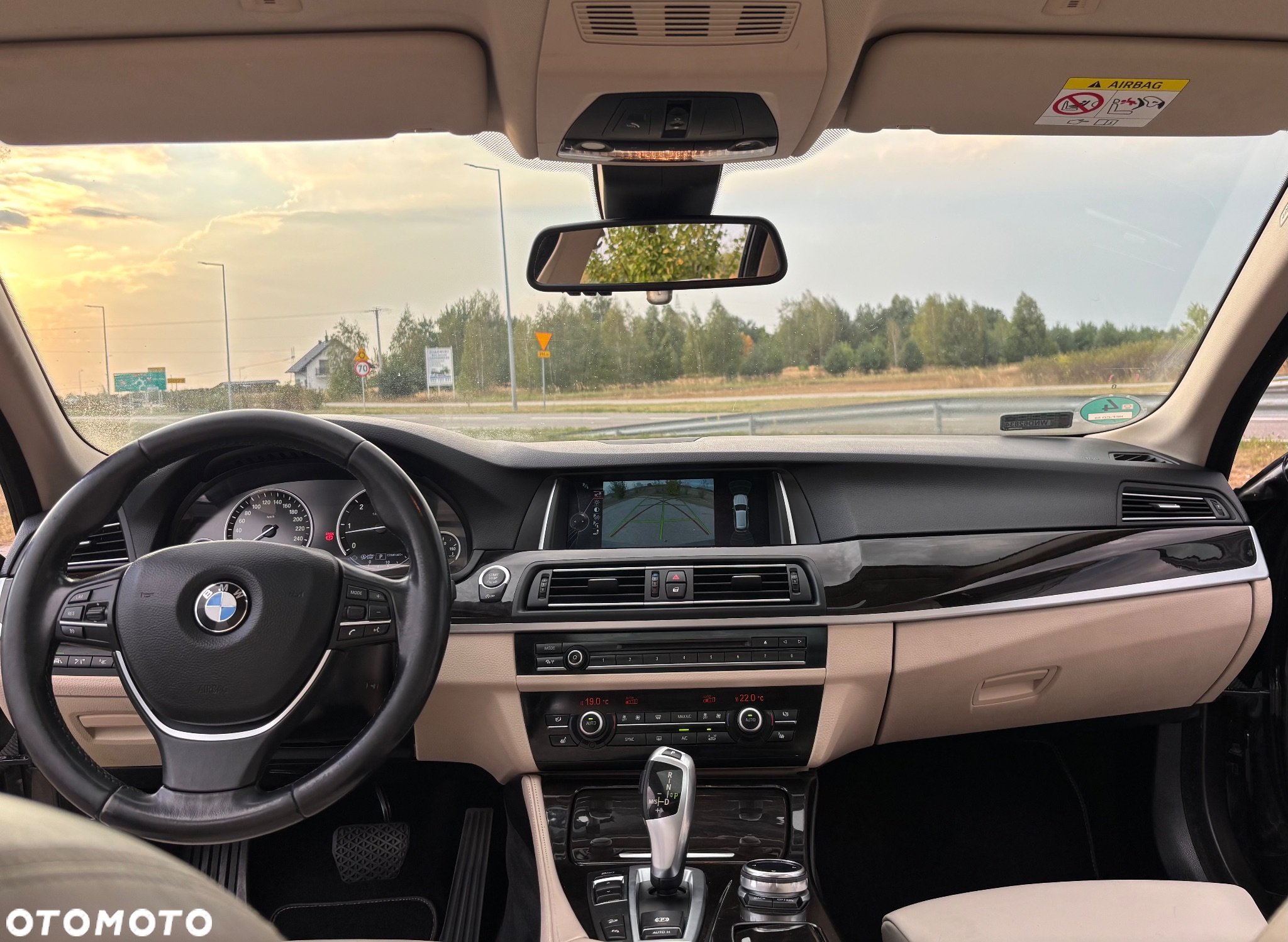 BMW Seria 5 530d xDrive Luxury Line - 9