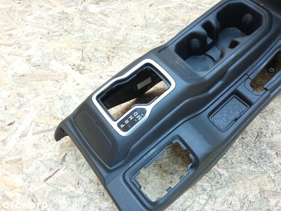 TUNEL ŚRODKOWY PODŁOKIETNIK JEEP WRANGLER JL IV - 2
