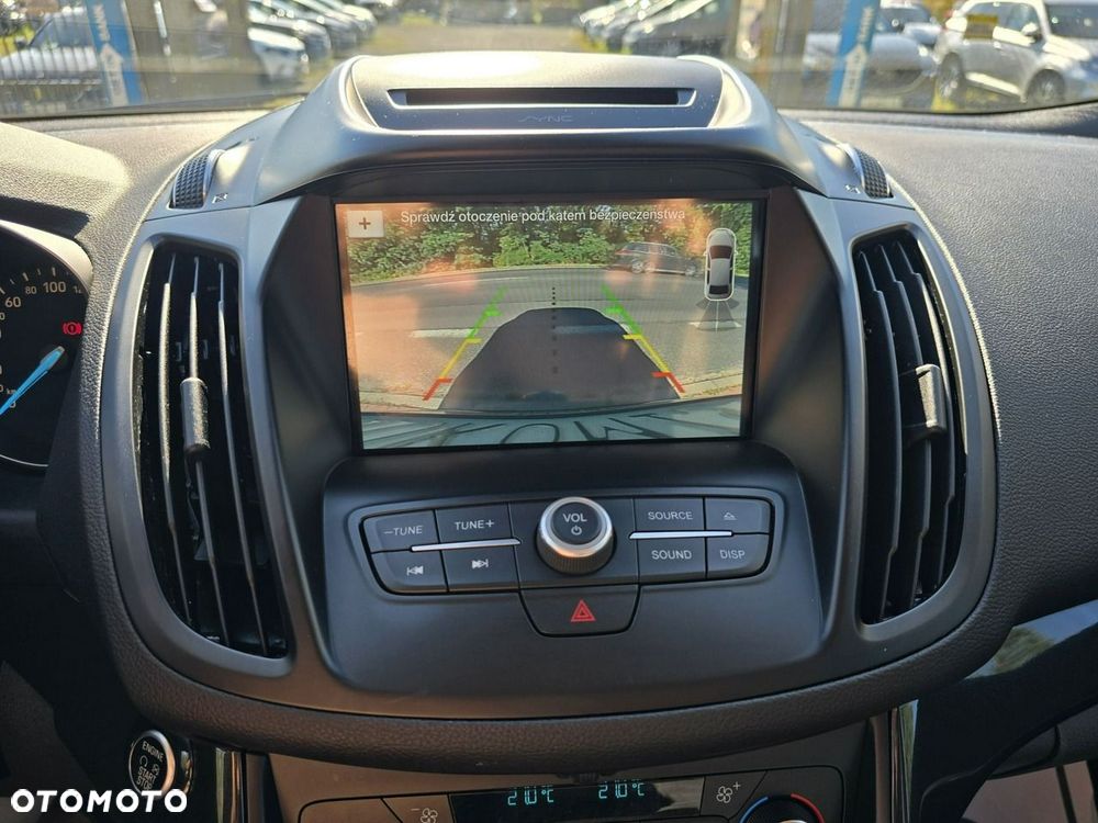 Ford Kuga - 26