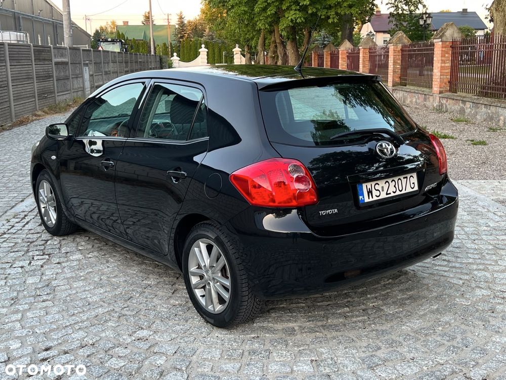 Toyota Auris - 3